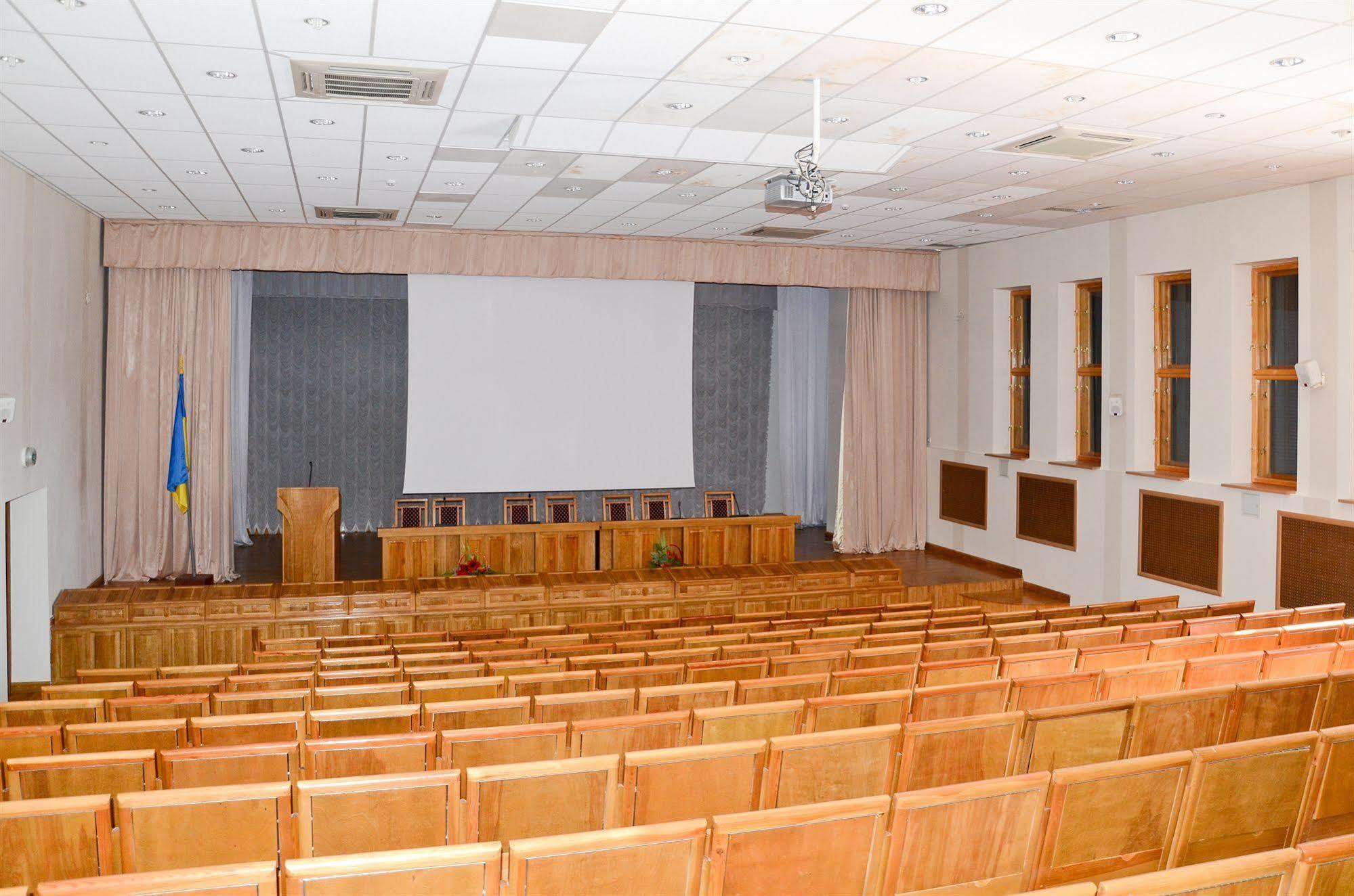 Дружба гостиница и ресторан Харьков Экстерьер фото